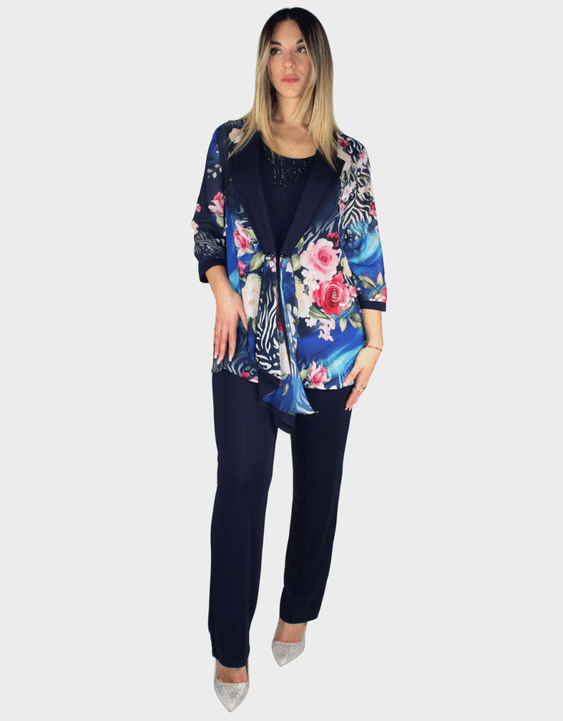 Completo tre pezzi blu di Paola Forti.
